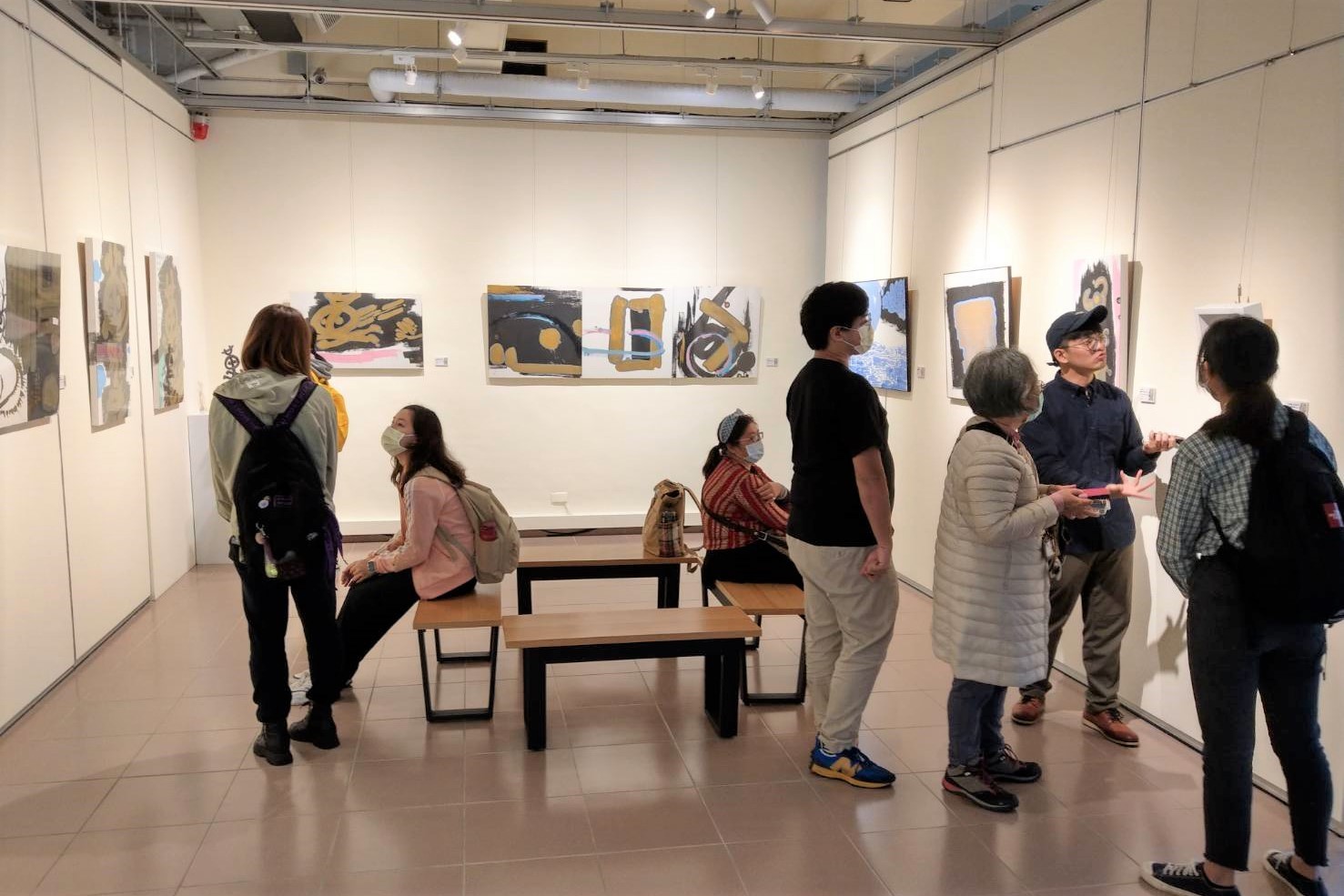 展期至5月20日，歡迎至海大圖書館一樓藝文中心藝術空間自由參觀