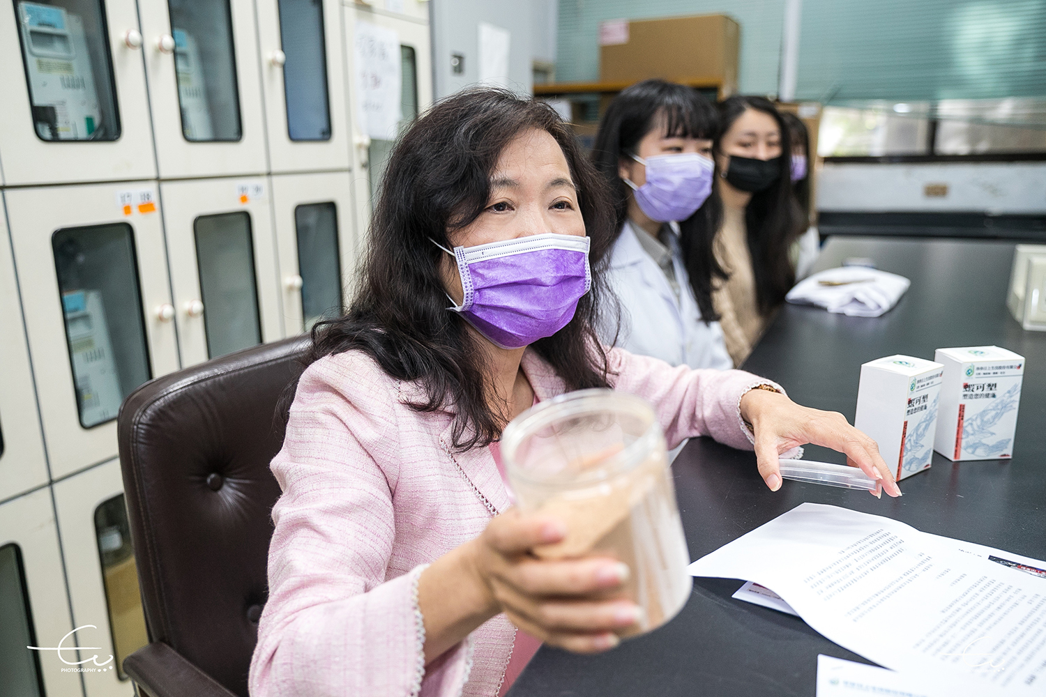 蔡國珍教授表示團隊的機能性發酵粉末產品日後可成為不同食品的原料