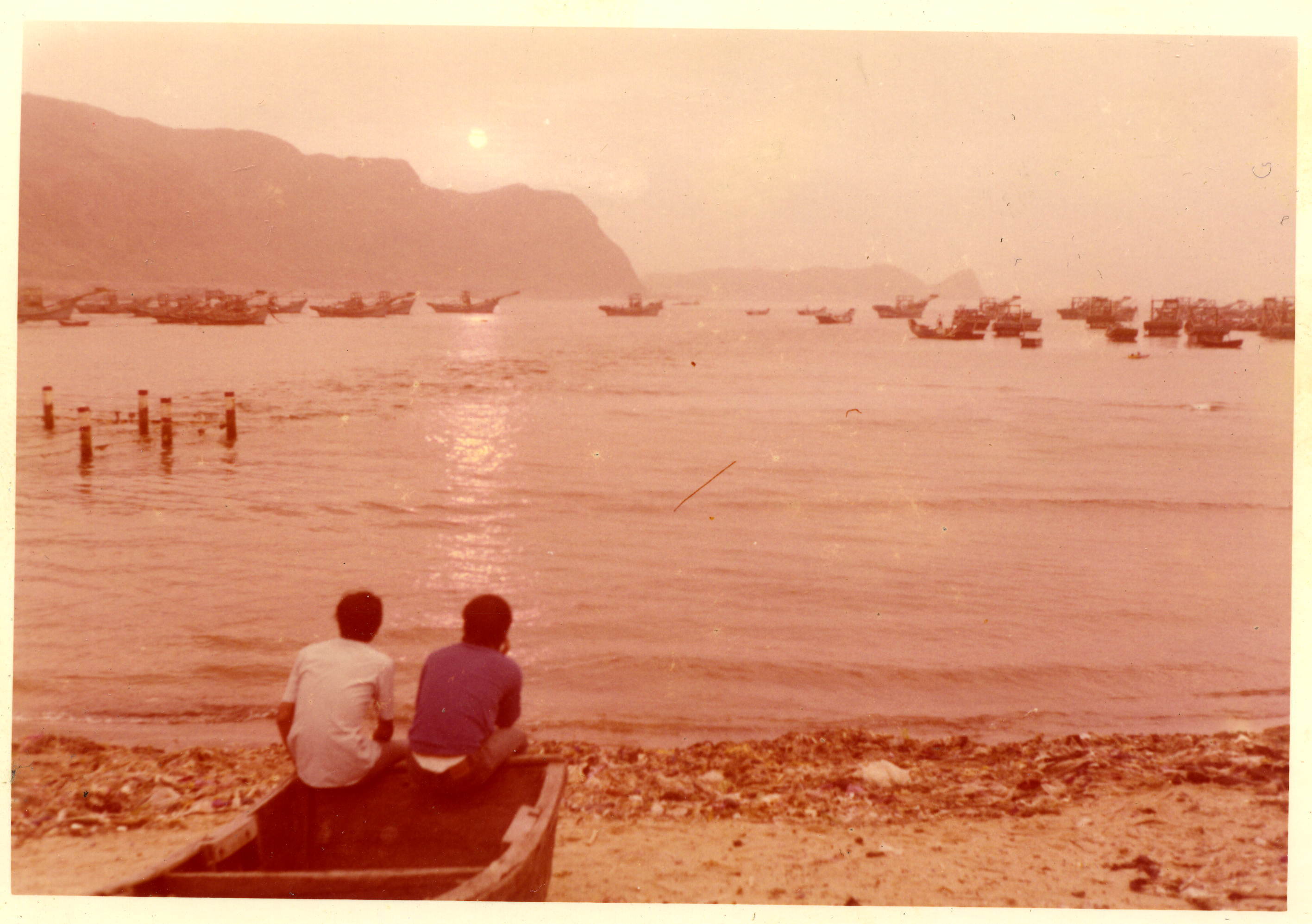 民國60年八斗子漁港建港前所拍攝,沙灘現今已填平蓋成海科館,八斗社區發展協會陳良輔理事長提供