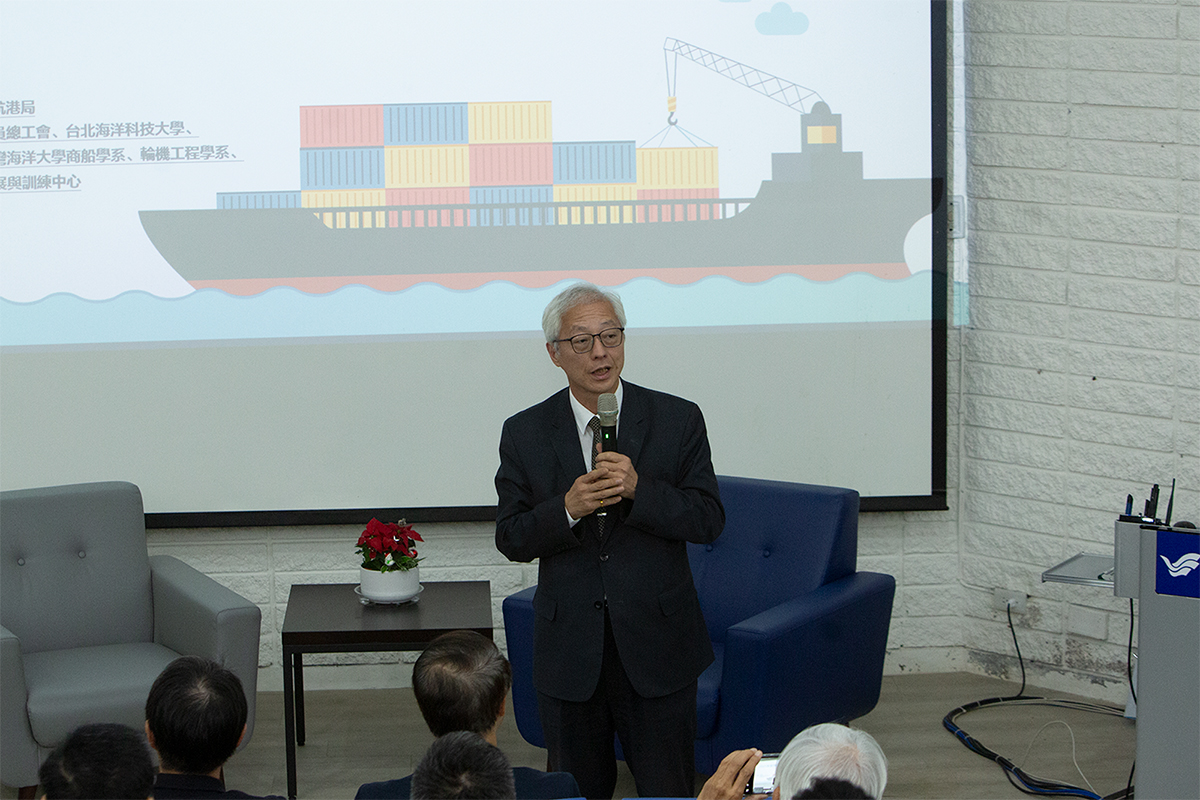 海大冉繁華副校長期望透過這樣的活動深入了解女性船員需求，並協助與船公司溝通