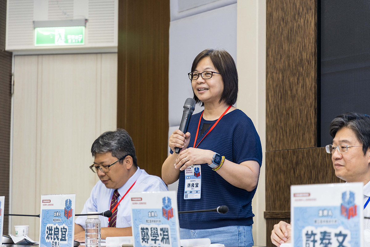 成功大學洪良宜學務長讚許海大的海洋專業實力，並期待明天的海上活動。