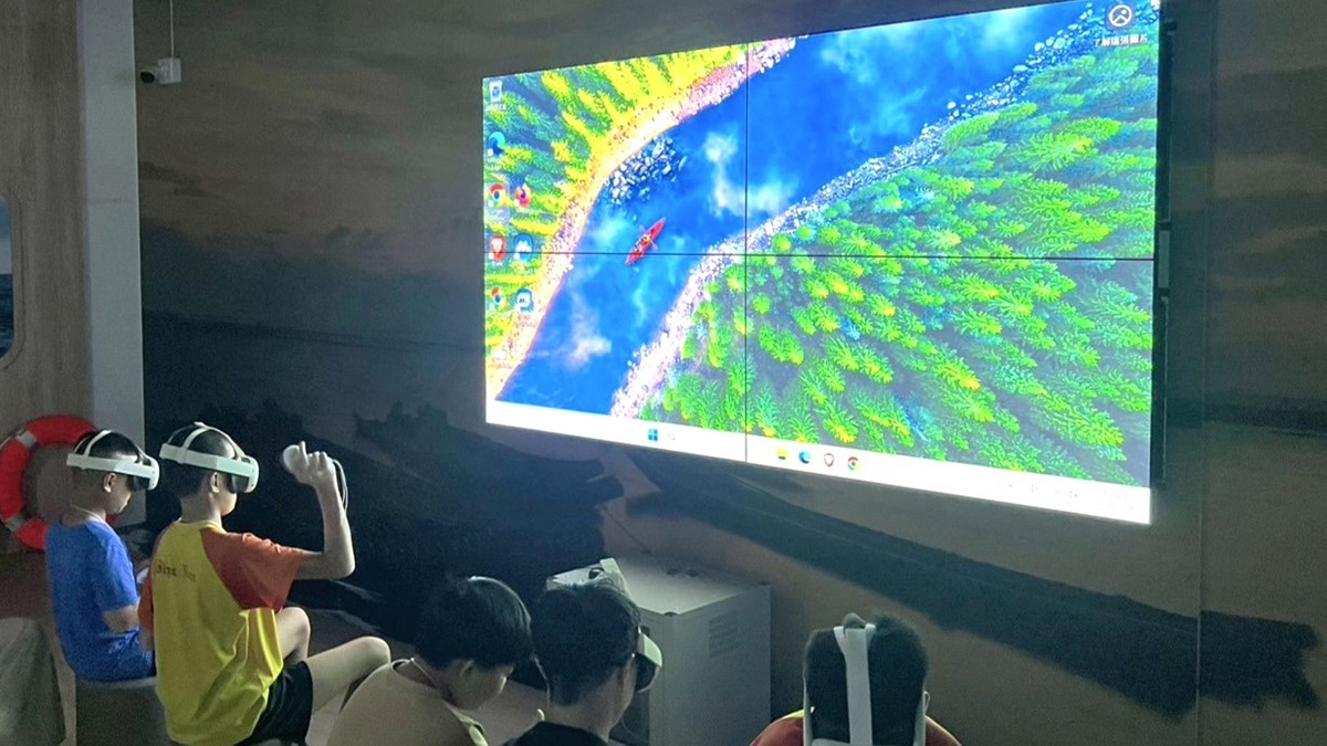 學生體驗三條崙海洋教育中心VR釣魚設施