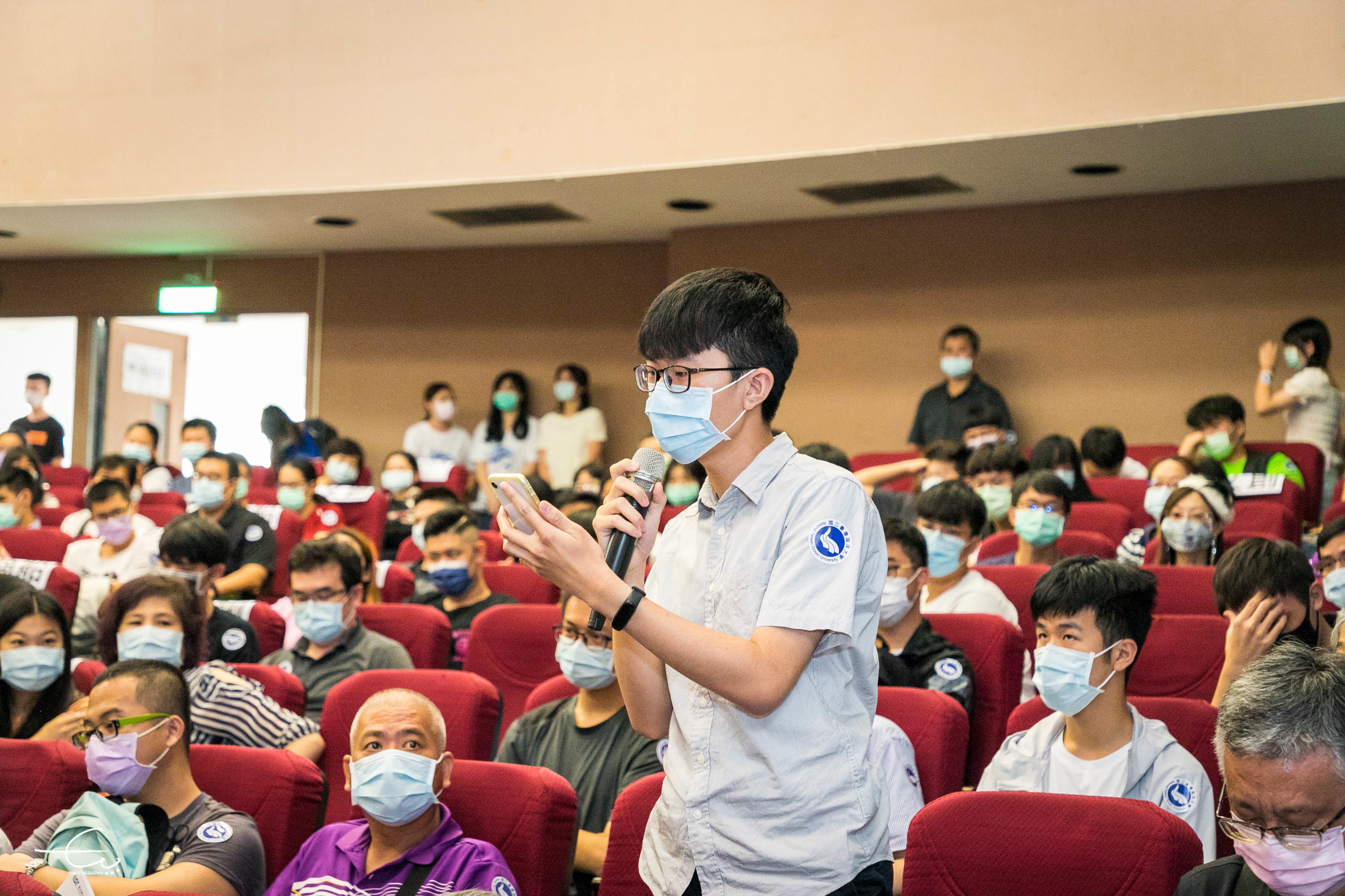 學生及家長積極詢問海大資源及未來發展方向2