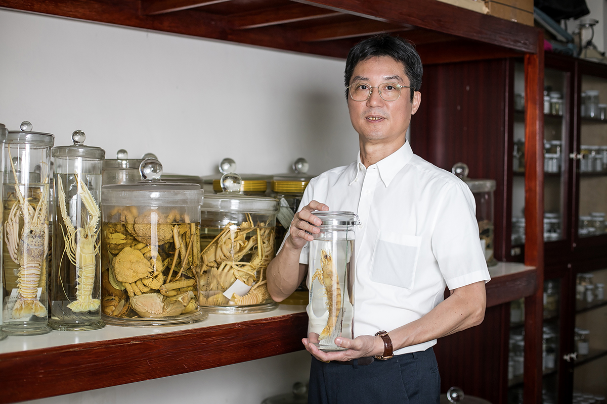 陳天任特聘教授5度蟬聯全臺頂尖動物科學與獸醫科學家第一名。