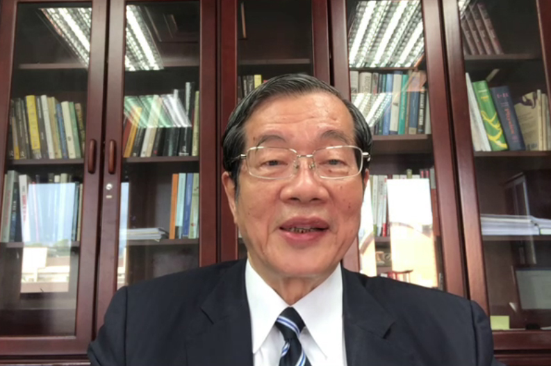 黃院長期許海大生在畢業後,願意投身公職貢獻國家跟社會