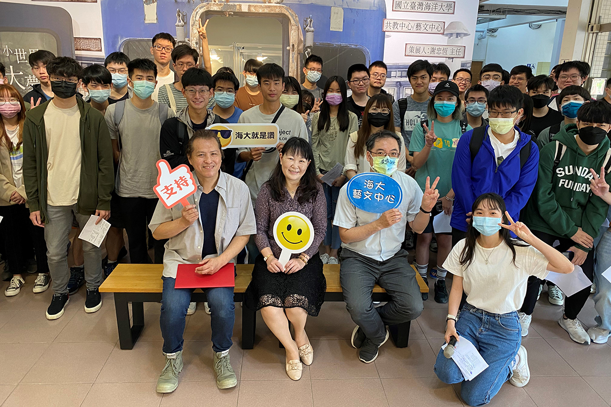 《小世界大夢想》經典鐵道模型展開幕式與會人員合影