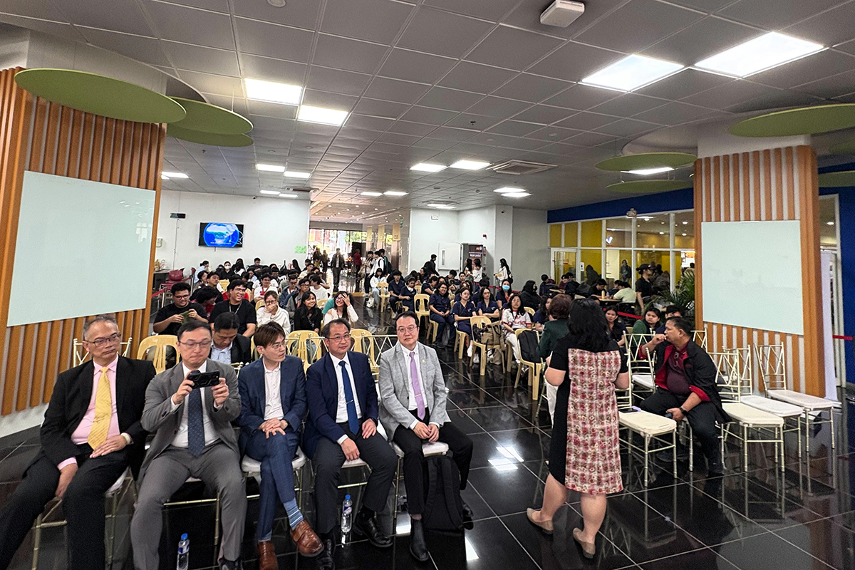 代表團於3月3日上午於瑪布亞大學舉辦招生說明會