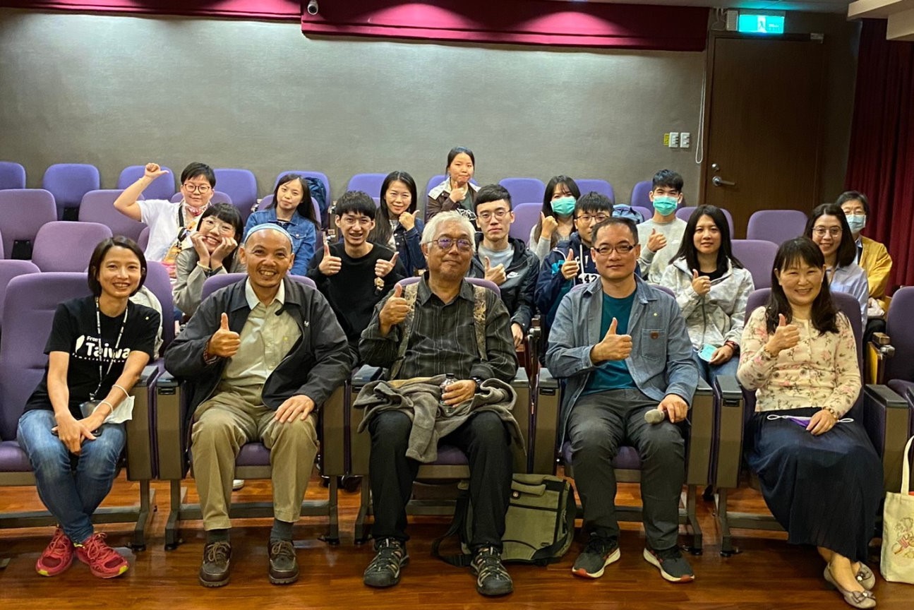 楊恩生教授與王汶松老師蒞臨國立臺灣海洋大學分享創作歷程