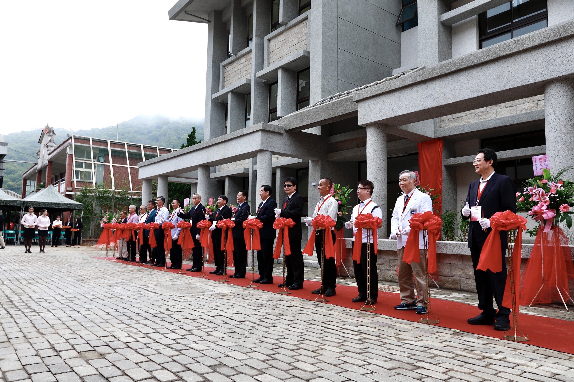 opening ceremony of K. S. Wang & NTOU Alumni International Dormitory