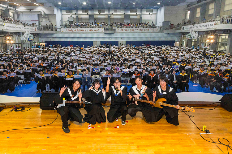 海大於6月6日晚間舉辦115級畢業典禮。